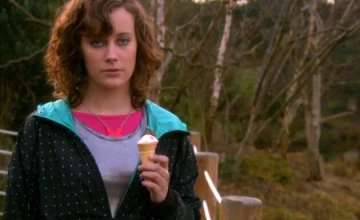 Кадр из «Молокососы» 2 сезон 10 серия