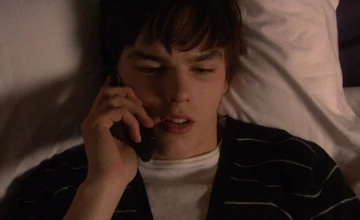 Кадр из «Молокососы» 1 сезон 3 серия