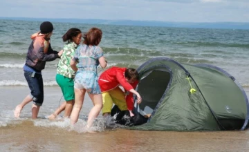 Кадр из «Молокососы» 2 сезон 4 серия