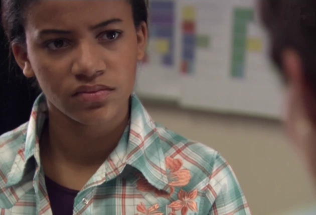 Кадр из «Молокососы» 1 сезон 3 серия