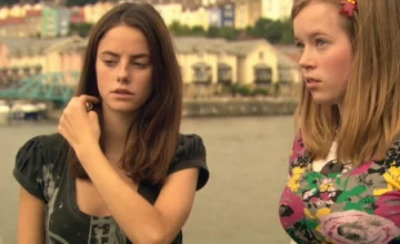 Кадр из «Молокососы» 3 сезон 4 серия