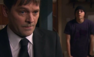 Кадр из «Молокососы» 2 сезон 10 серия